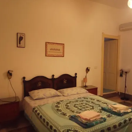 לינה וארוחת בוקר Sa Pruninca Villanova Monteleone